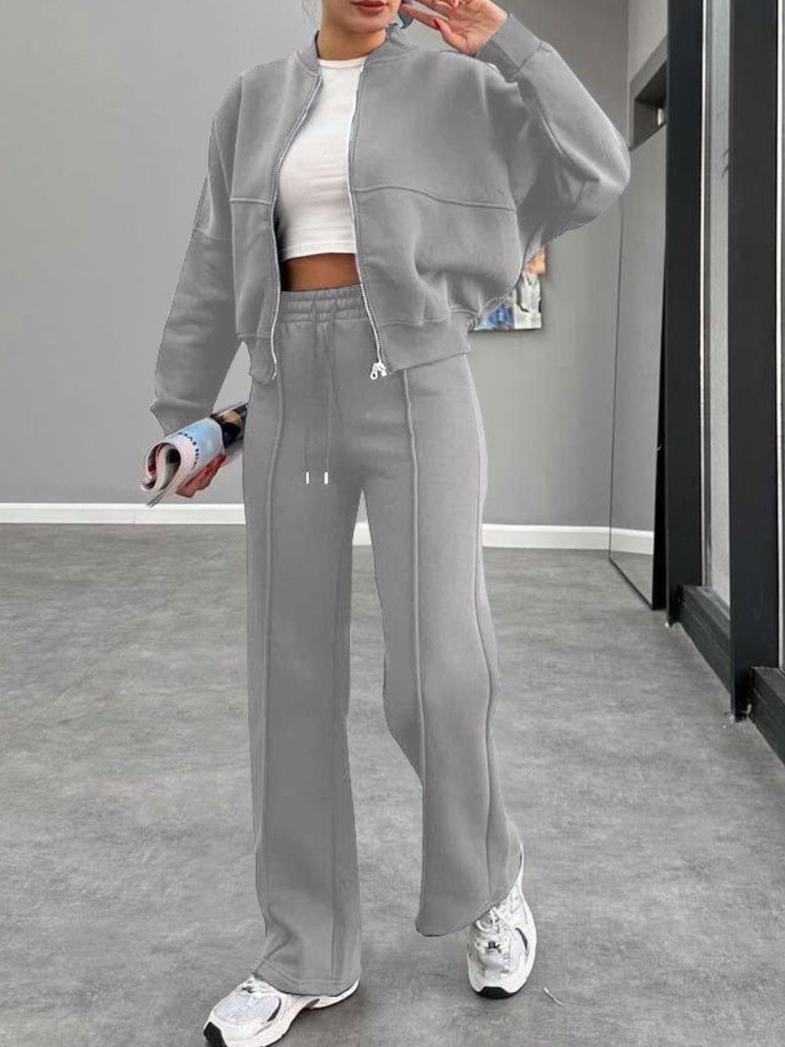 Conjunto de ropa exterior con cuello de béisbol, cremallera y pantalones con cordón