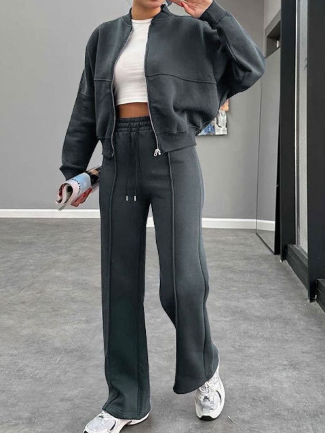 Conjunto de ropa exterior con cuello de béisbol, cremallera y pantalones con cordón