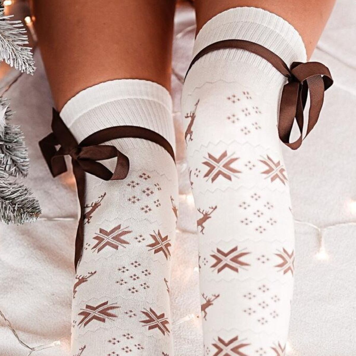 Christmas Element Bowknot Ribbed Trim Over Knee Stockings - Celeste