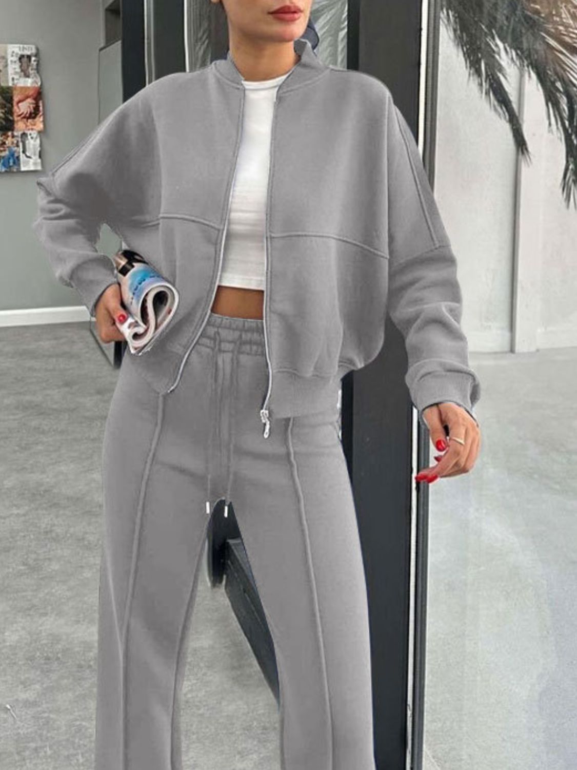 Conjunto de ropa exterior con cuello de béisbol, cremallera y pantalones con cordón
