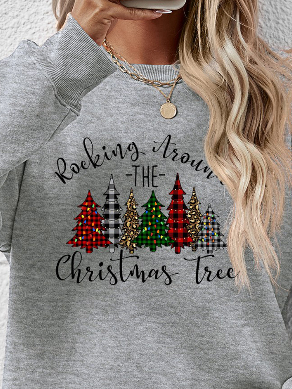 Sudadera con cuello redondo y gráfico de árbol de Navidad