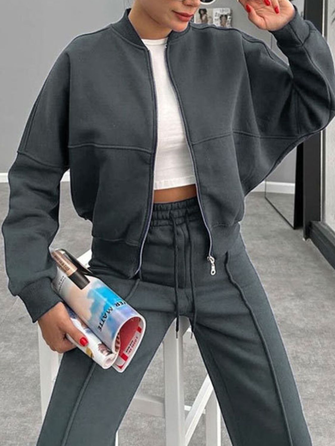 Conjunto de ropa exterior con cuello de béisbol, cremallera y pantalones con cordón