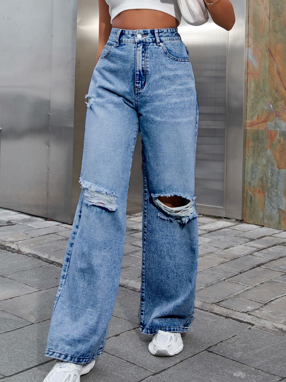 Distressed Wide Leg Jeans with Pockets - Celeste