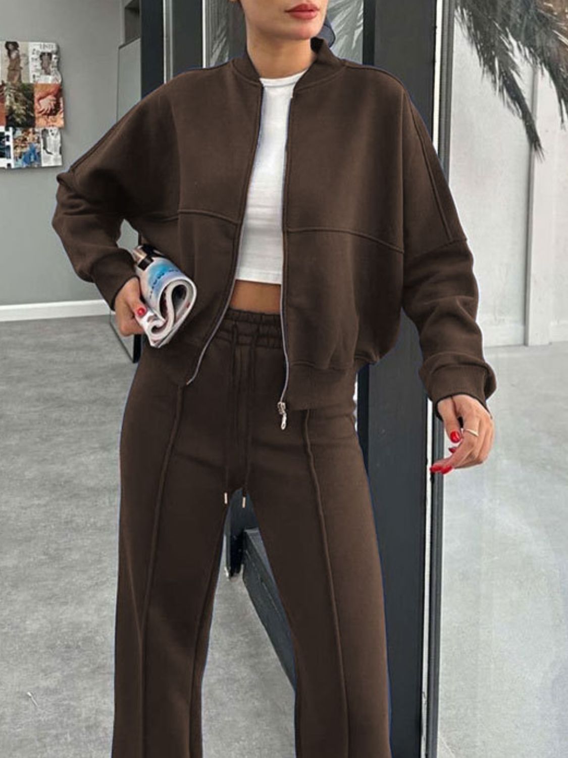 Conjunto de ropa exterior con cuello de béisbol, cremallera y pantalones con cordón