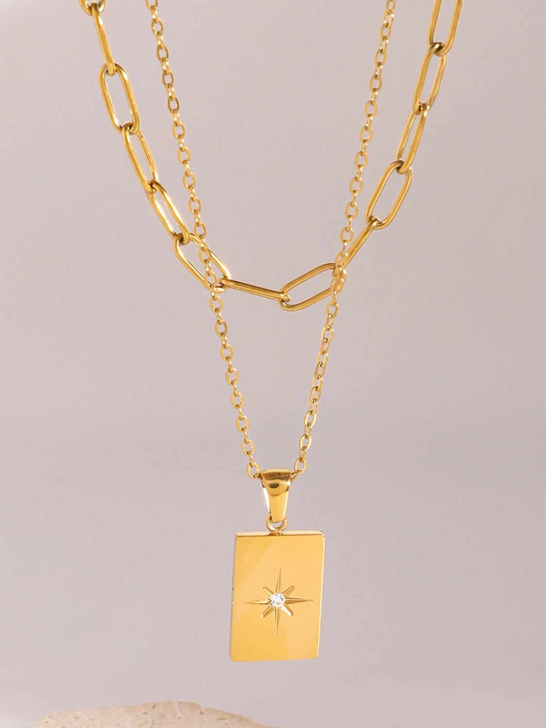 🎁 18K Gold-Plated Stainless Steel Double-Layered Necklace (100% off)