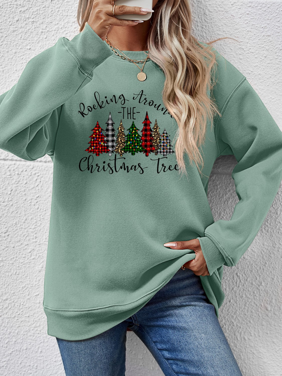 Sudadera con cuello redondo y gráfico de árbol de Navidad