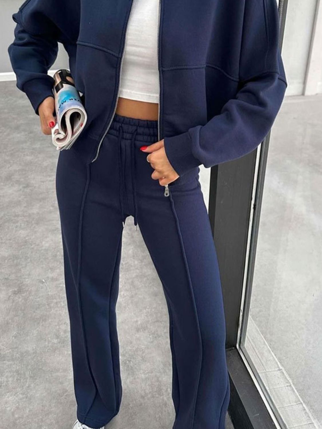 Conjunto de ropa exterior con cuello de béisbol, cremallera y pantalones con cordón
