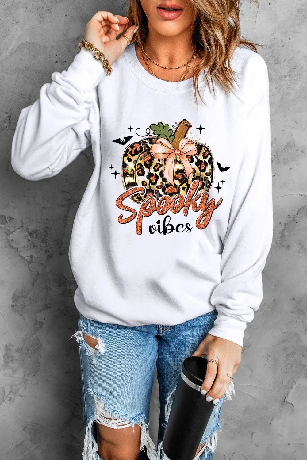Graphic Round Neck Long Sleeve Sweatshirt - Celeste