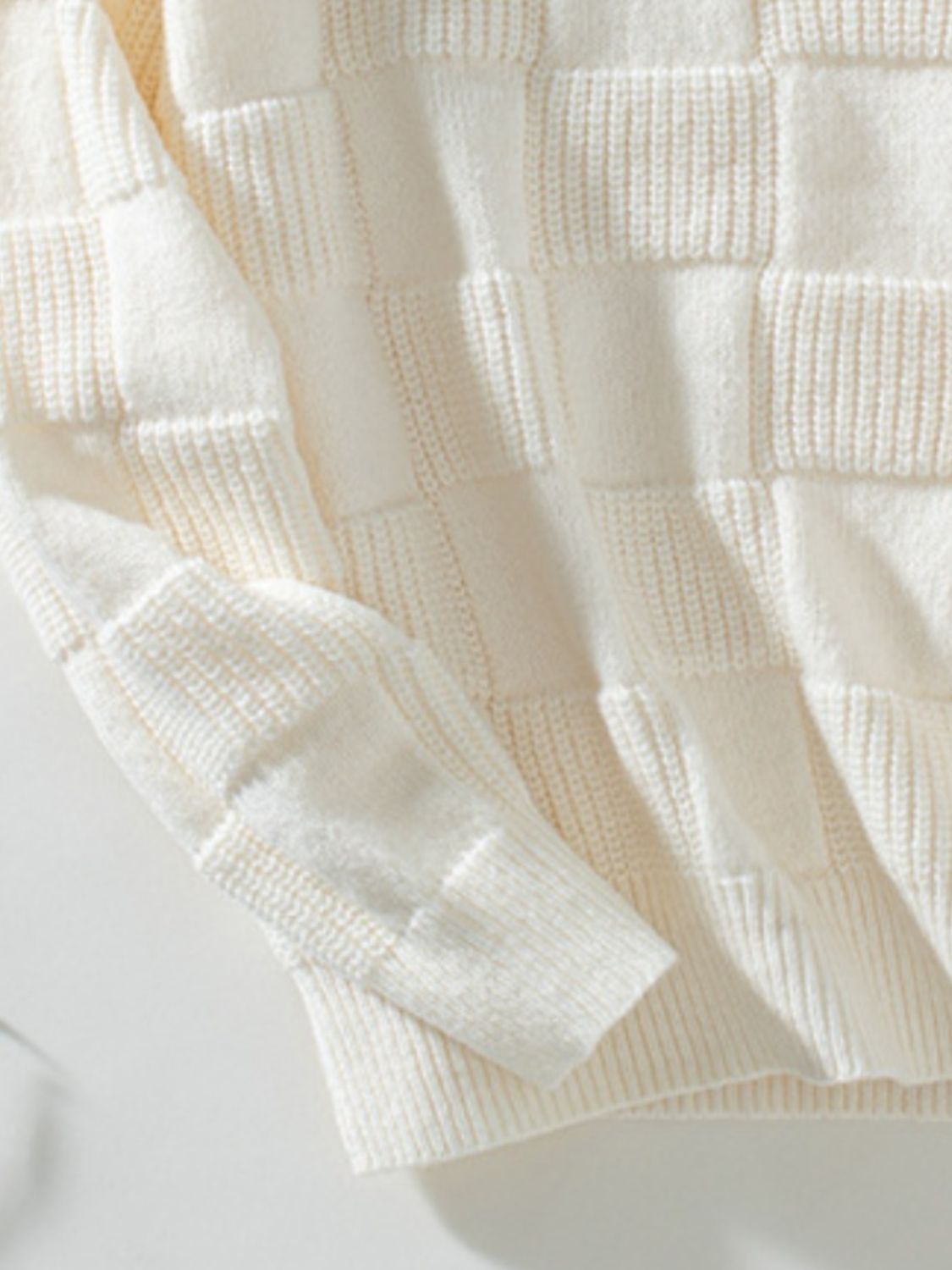 Checkered Round Neck Long Sleeve Sweater - Celeste    