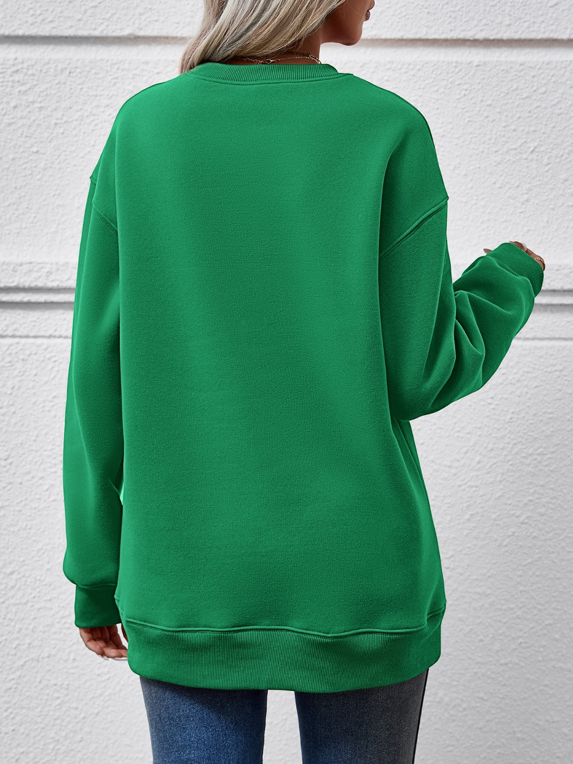 Sudadera con cuello redondo y gráfico de árbol de Navidad