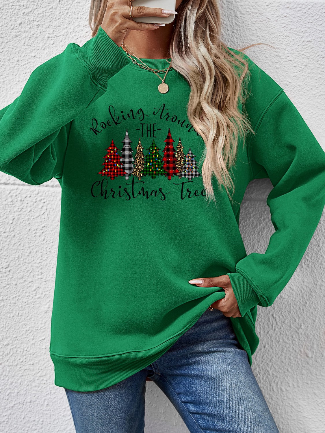 Sudadera con cuello redondo y gráfico de árbol de Navidad