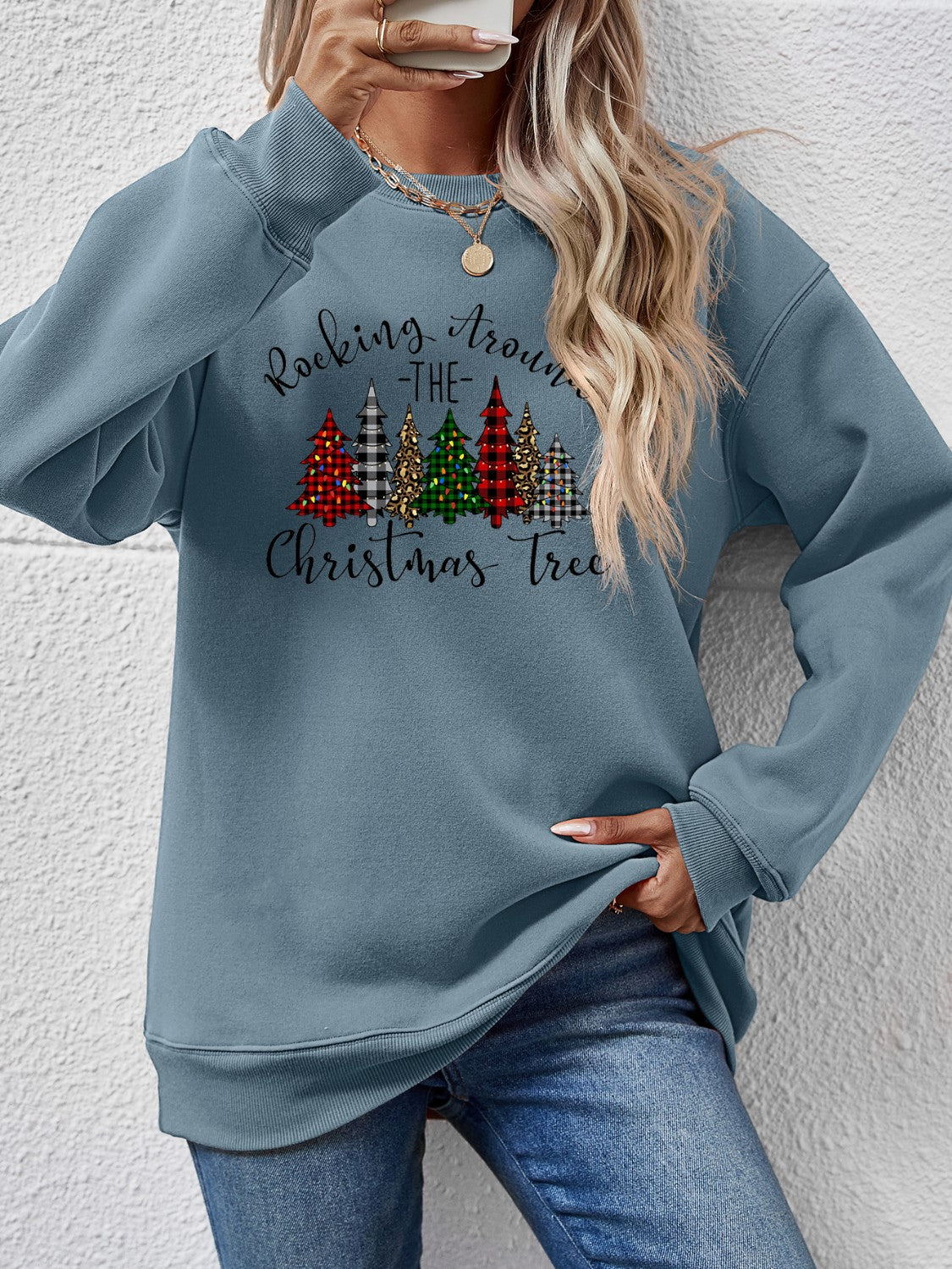 Sudadera con cuello redondo y gráfico de árbol de Navidad