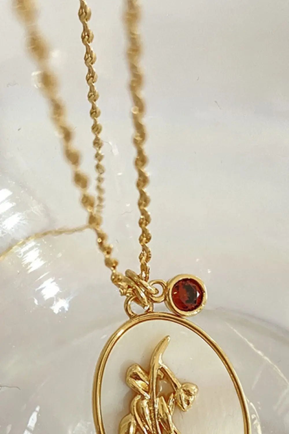Flower Shell Pendant Copper Necklace - Celeste    
