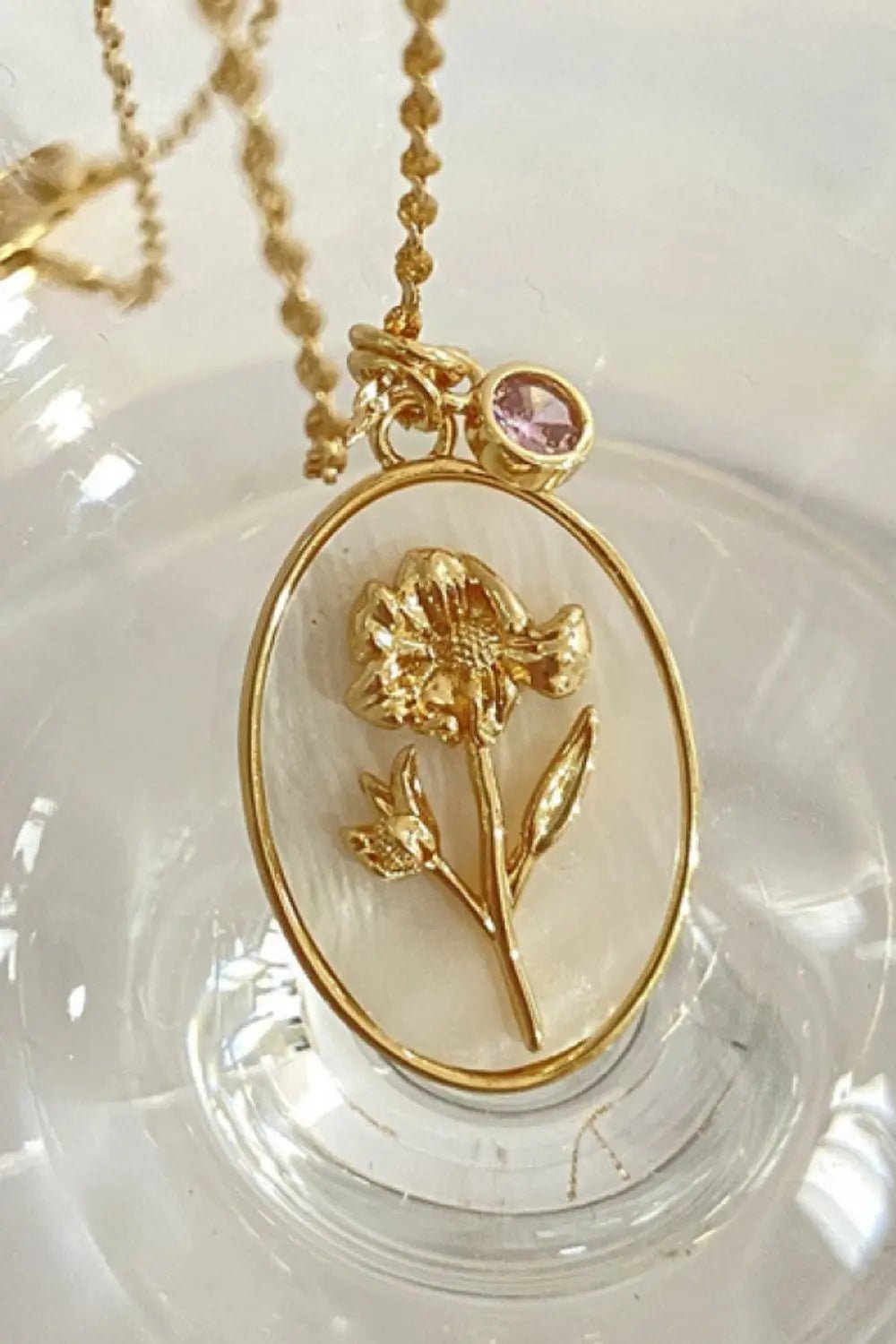 Flower Shell Pendant Copper Necklace - Celeste