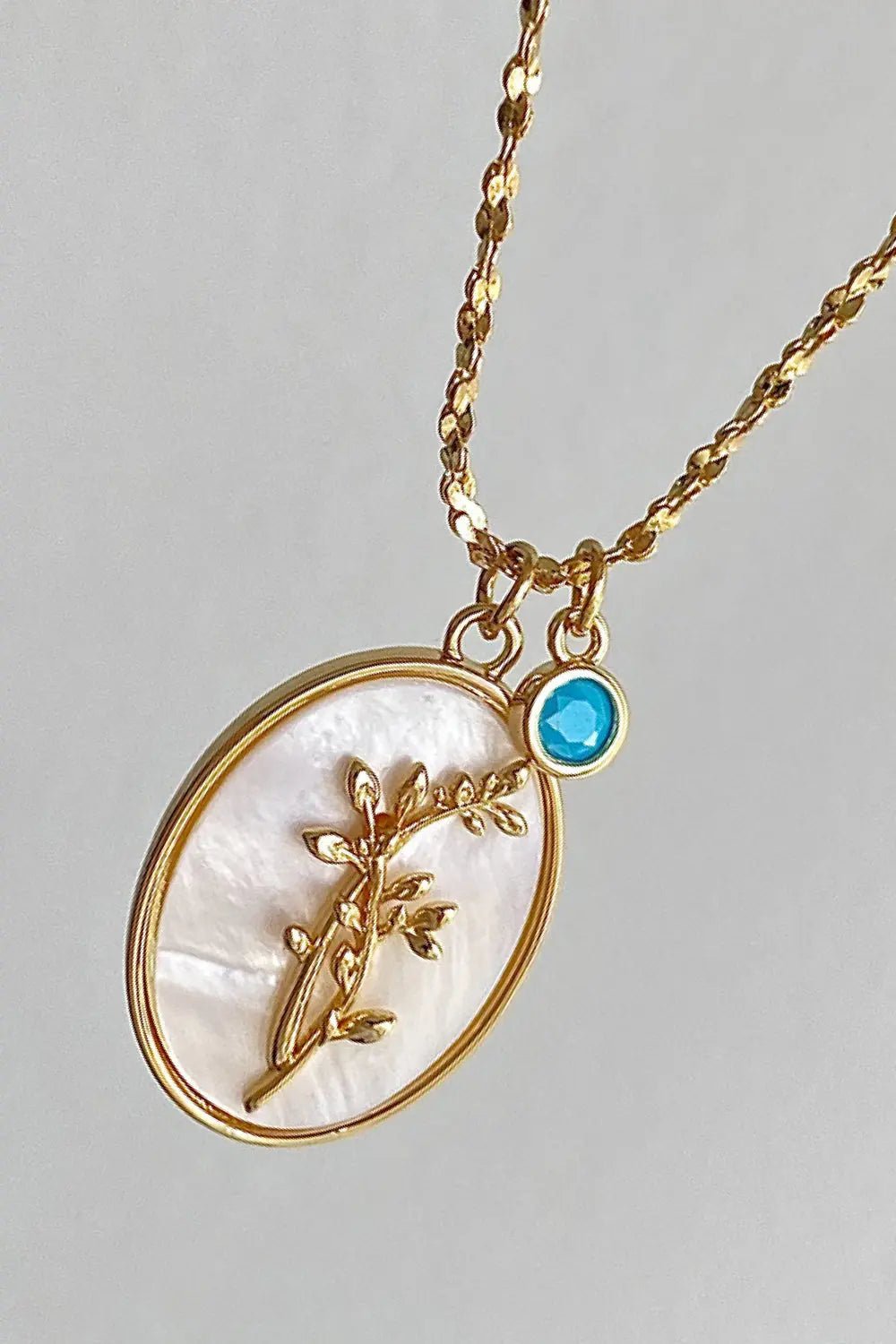 Flower Shell Pendant Copper Necklace - Celeste    