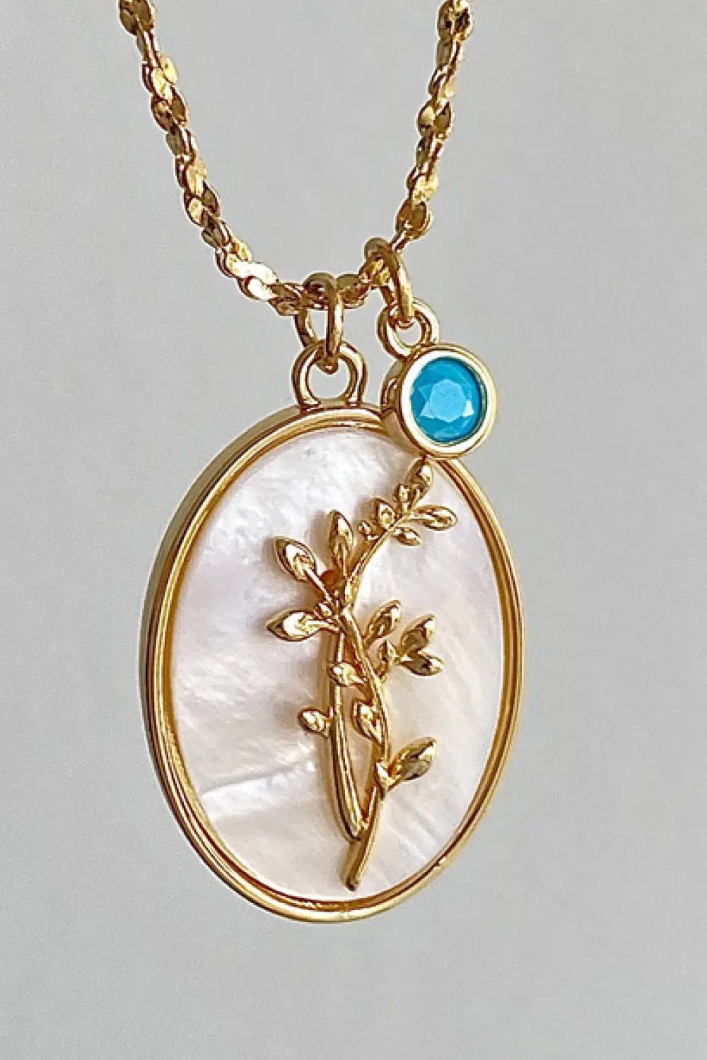 Flower Shell Pendant Copper Necklace - Celeste    
