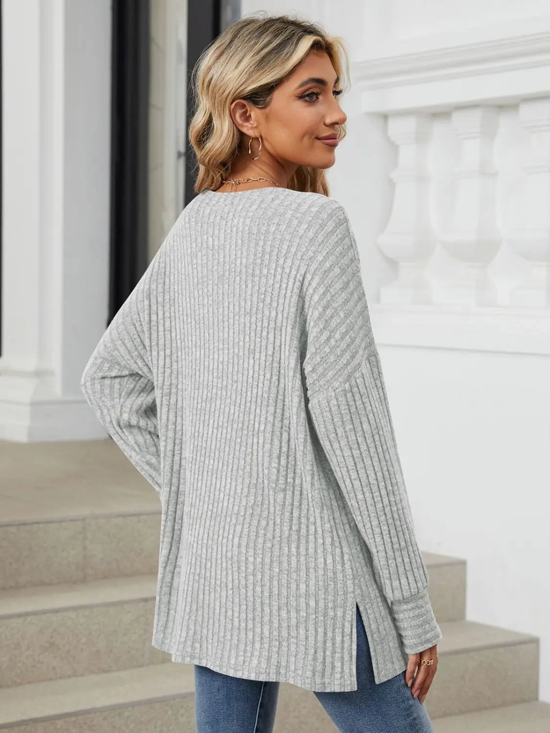 Ribbed Round Neck Long Sleeve T-Shirt - Celeste    
