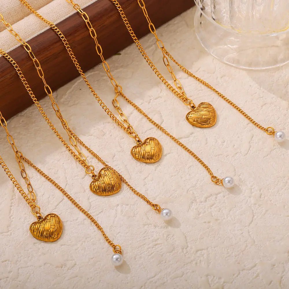 Titanium Steel Imitation Pearl Heart Pendant Necklace - Celeste    